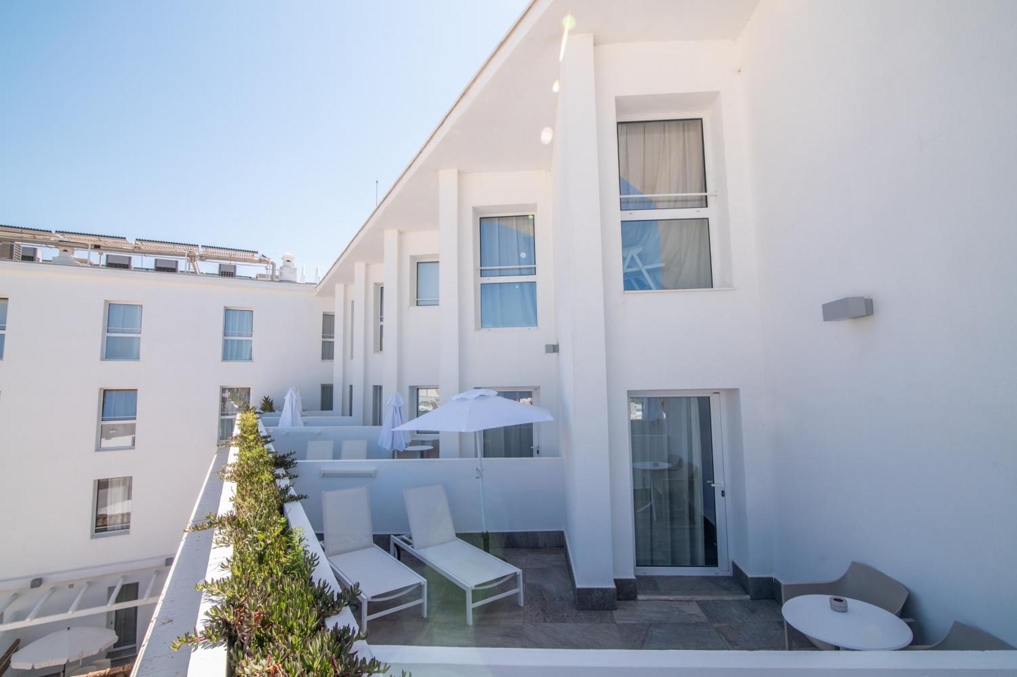 Twin Room Terrace,1226842304:JPEG